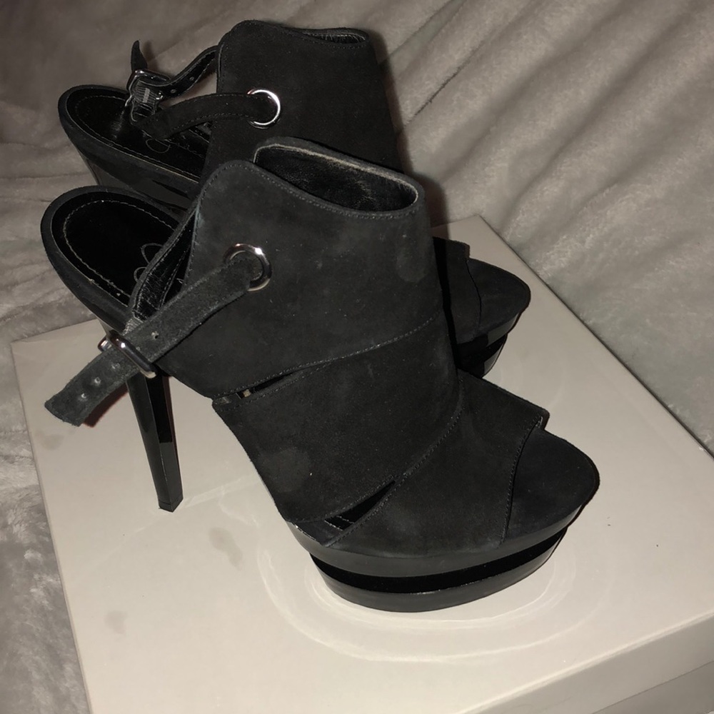 Jessica Simpson - Platform Sling Back